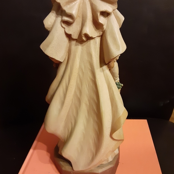 Vintage  Figurine - Picture 7 of 9